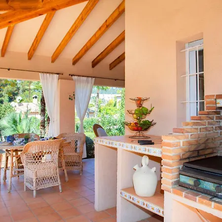 Willa Flamenco By Interhome